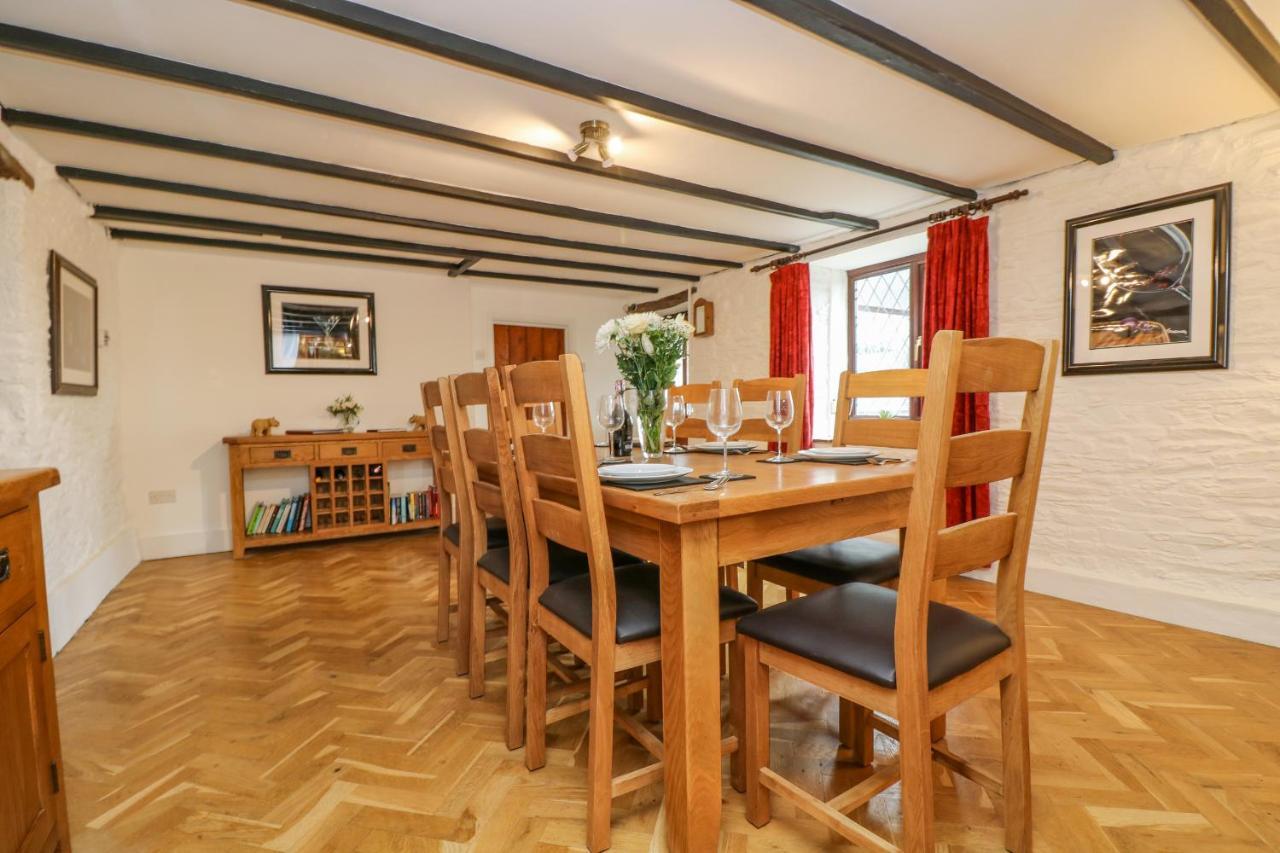 South Boduel Farmhouse Liskeard Bagian luar foto