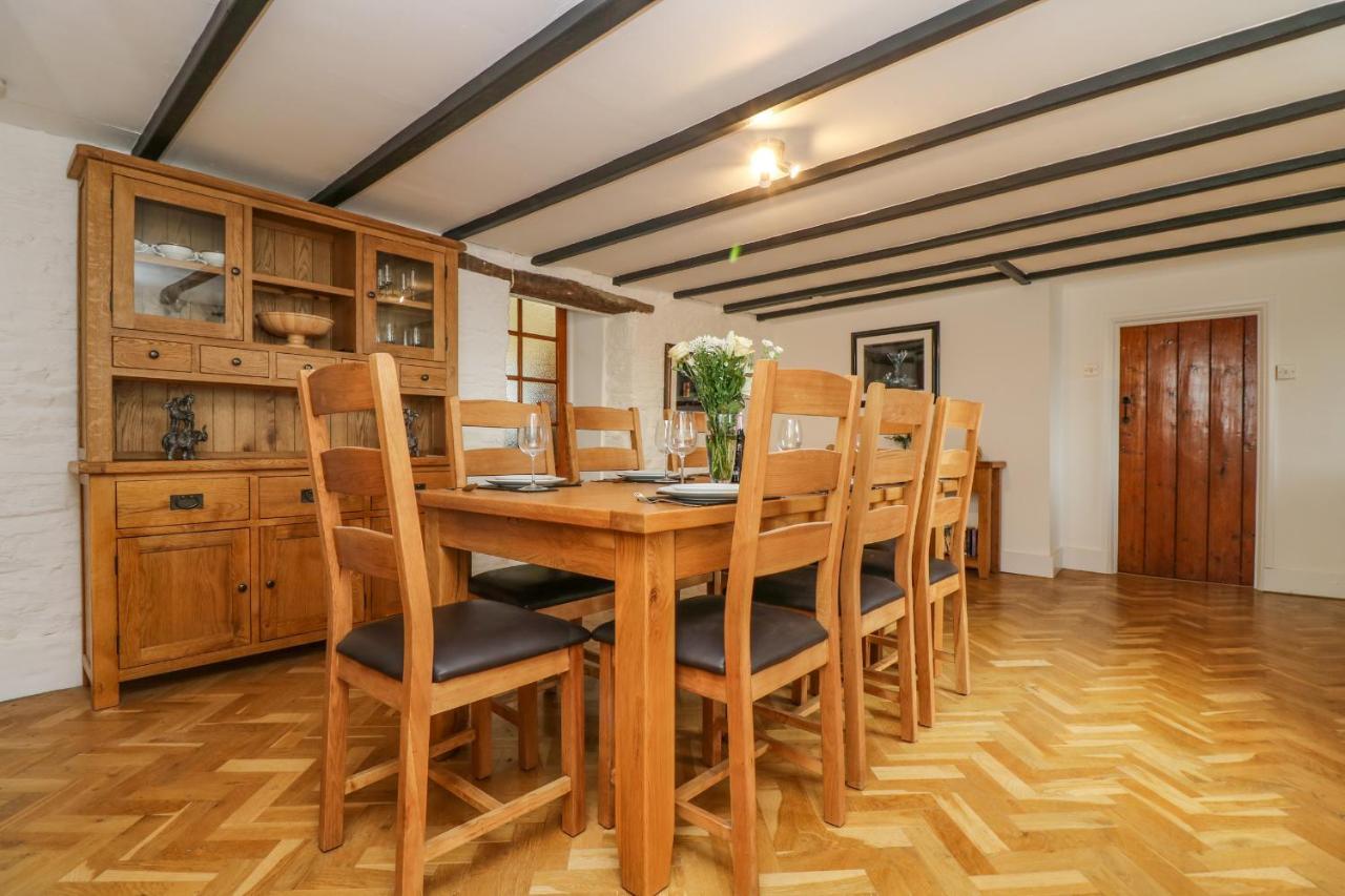 South Boduel Farmhouse Liskeard Bagian luar foto