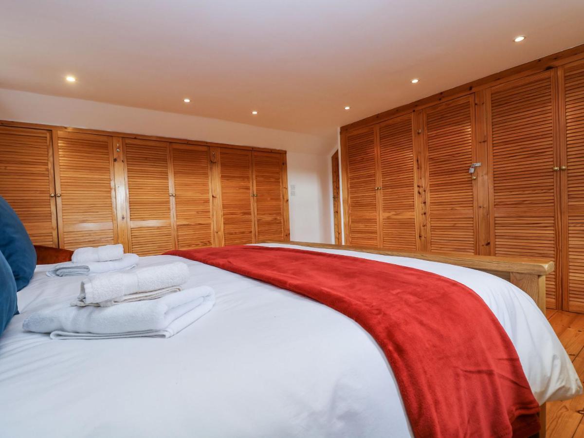 South Boduel Farmhouse Liskeard Bagian luar foto