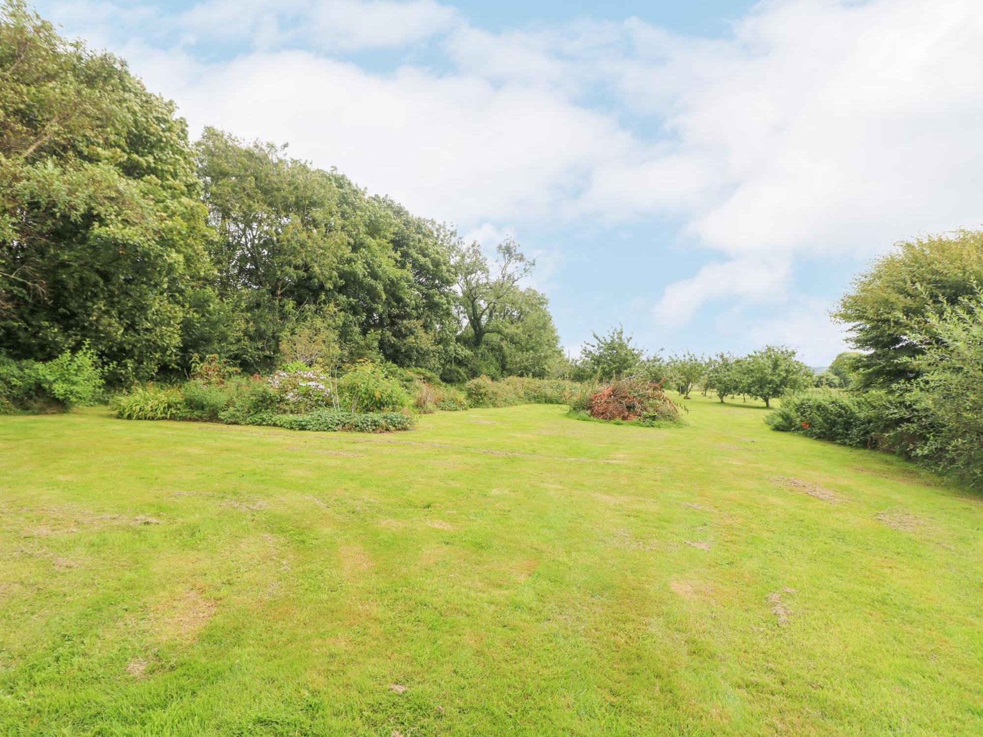 South Boduel Farmhouse Liskeard Bagian luar foto