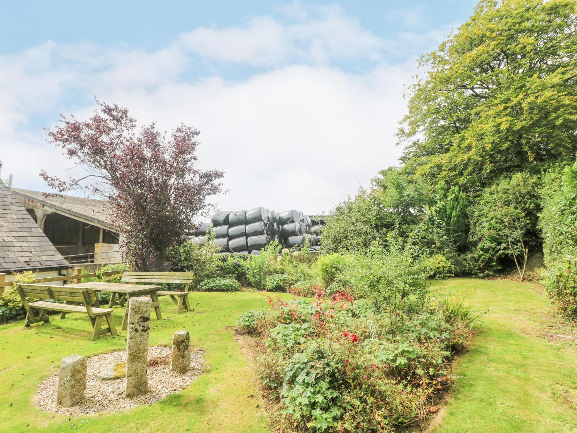 South Boduel Farmhouse Liskeard Bagian luar foto