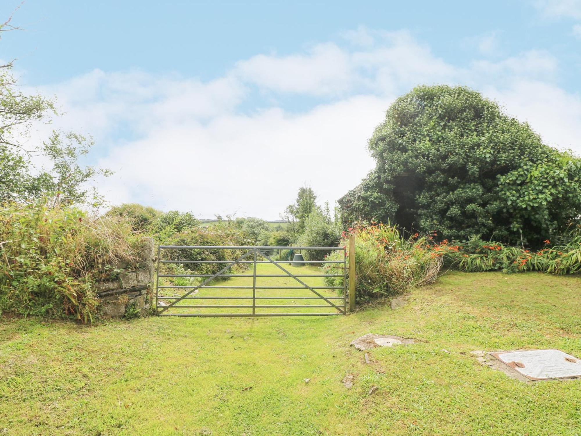 South Boduel Farmhouse Liskeard Bagian luar foto